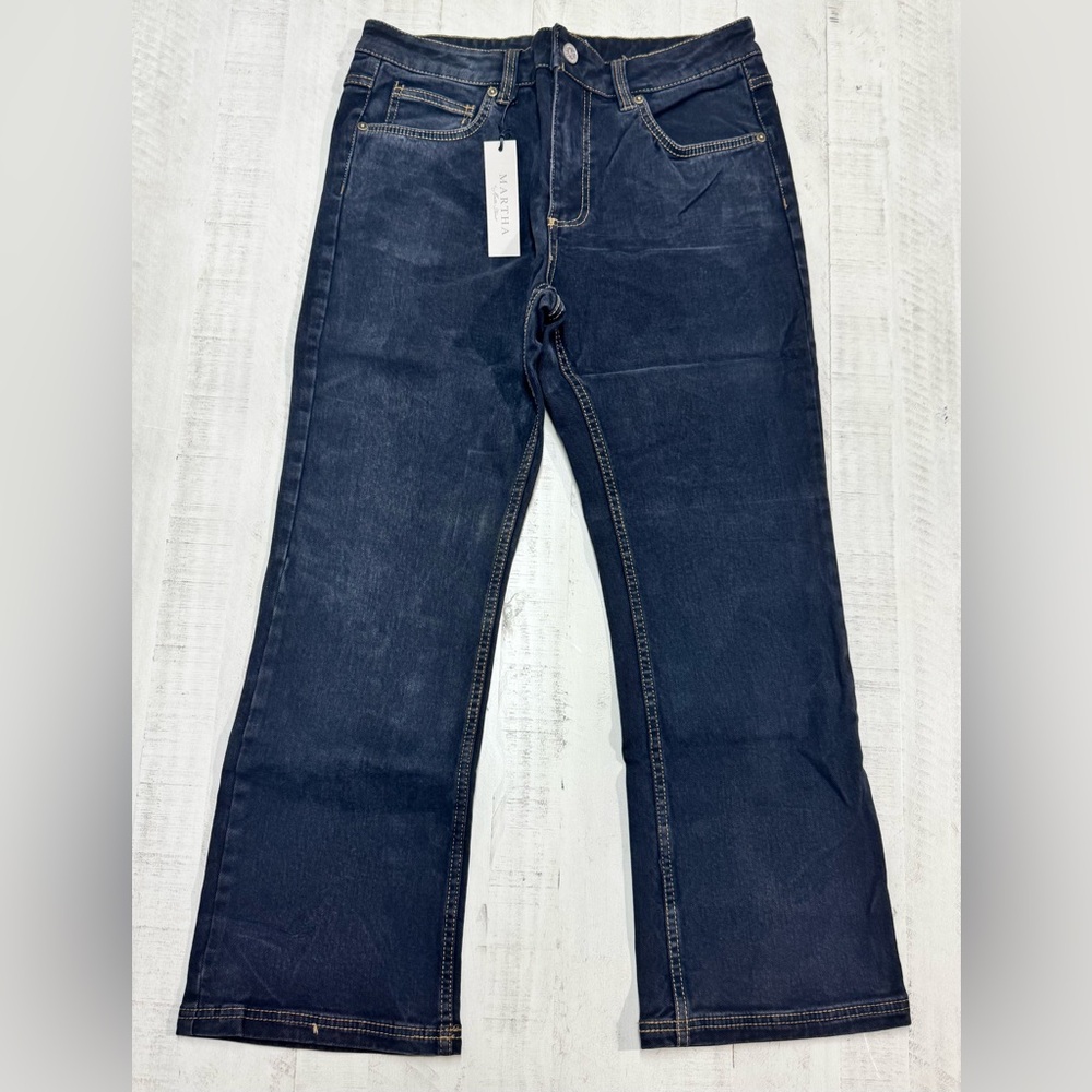 Martha Stewart mid rise cropped flare jean night indigo size 10 inseam 25.1/2